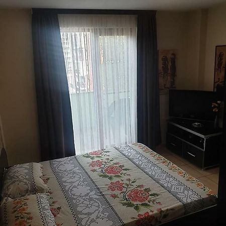 Nick Apartments Mamaia Kültér fotó